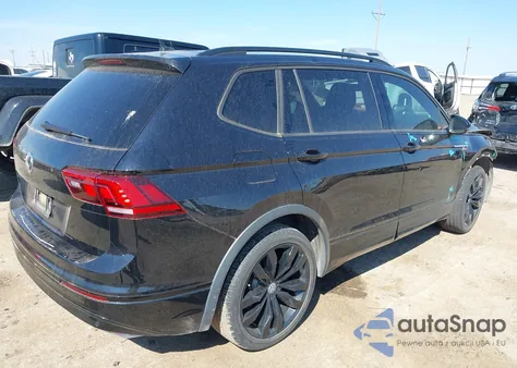 2021 Volkswagen Tiguan 2.0T Se/2.0T Se R-Line Black/2.0T Sel из США, поврежденный, VIN 3VV3B7AX1MM057534